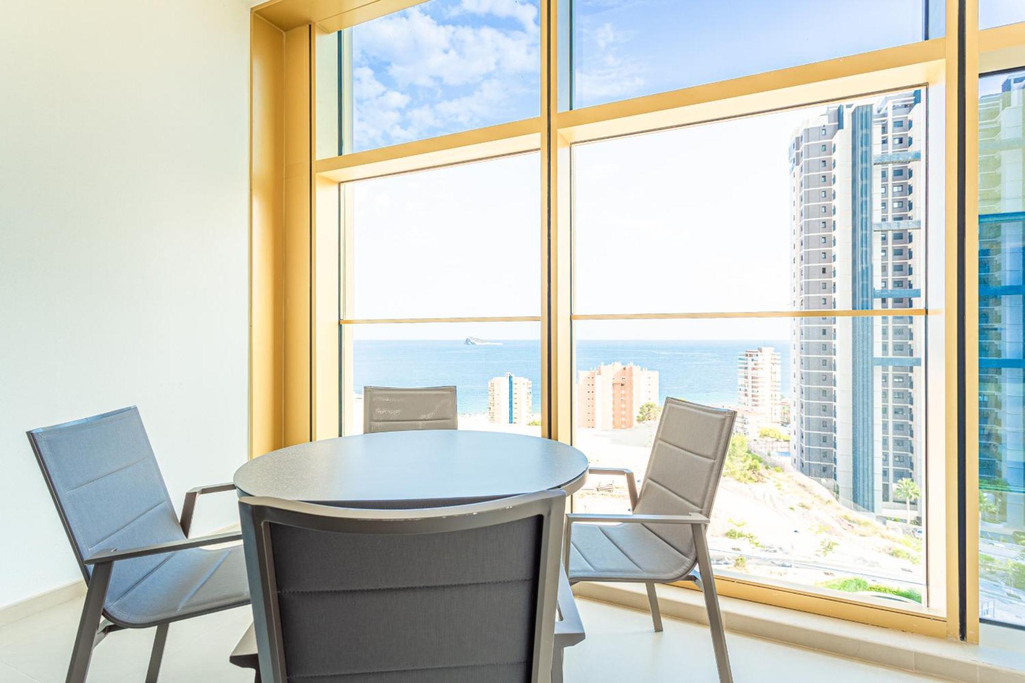 Intempo By Holuxe - 045 - 4Th Floor Apartment Benidorm Bagian luar foto